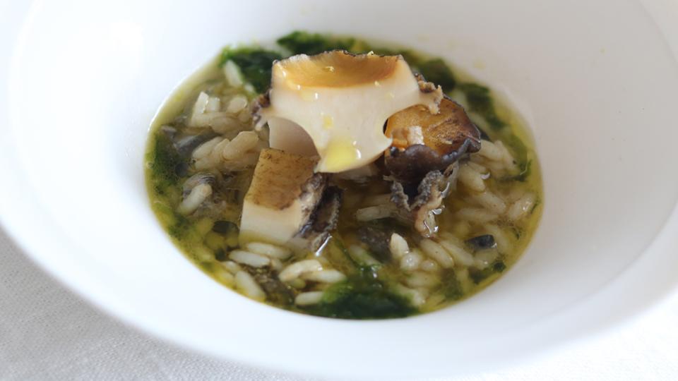 蒸鮑のリゾット　あおさのスープ