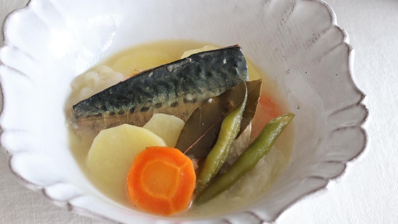 鯖の白ワイン煮